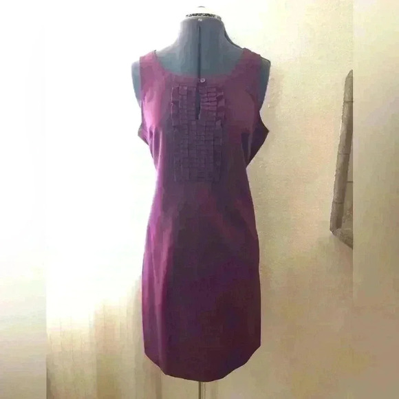 Banana Republic Plum Front Ruffles Front Key Hole Dress Women 10 - Picture 3 of 13